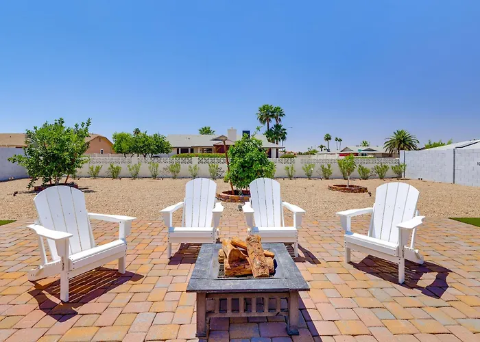 Holiday home Luxe Detached Home In Age 55-Plus Active Community Sun City West