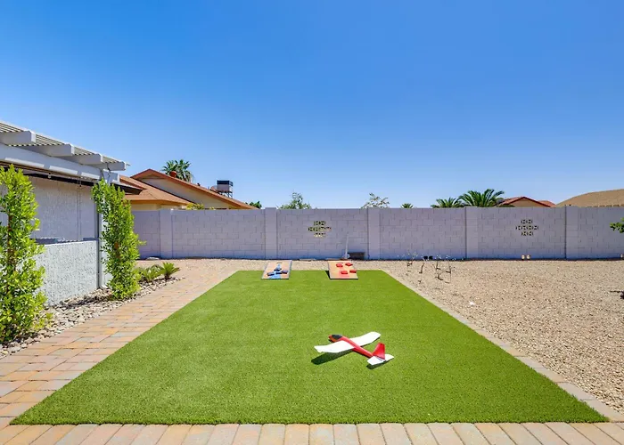 Holiday home Luxe Detached Home In Age 55-Plus Active Community