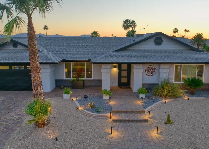 Holiday home Luxe Detached Home In Age 55-Plus Active Community