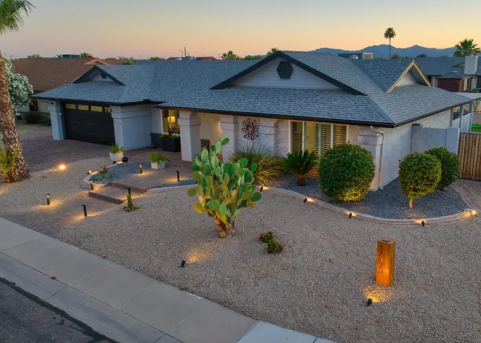 Luxe Detached Home In Age 55-Plus Active Community Holiday home Sun City West